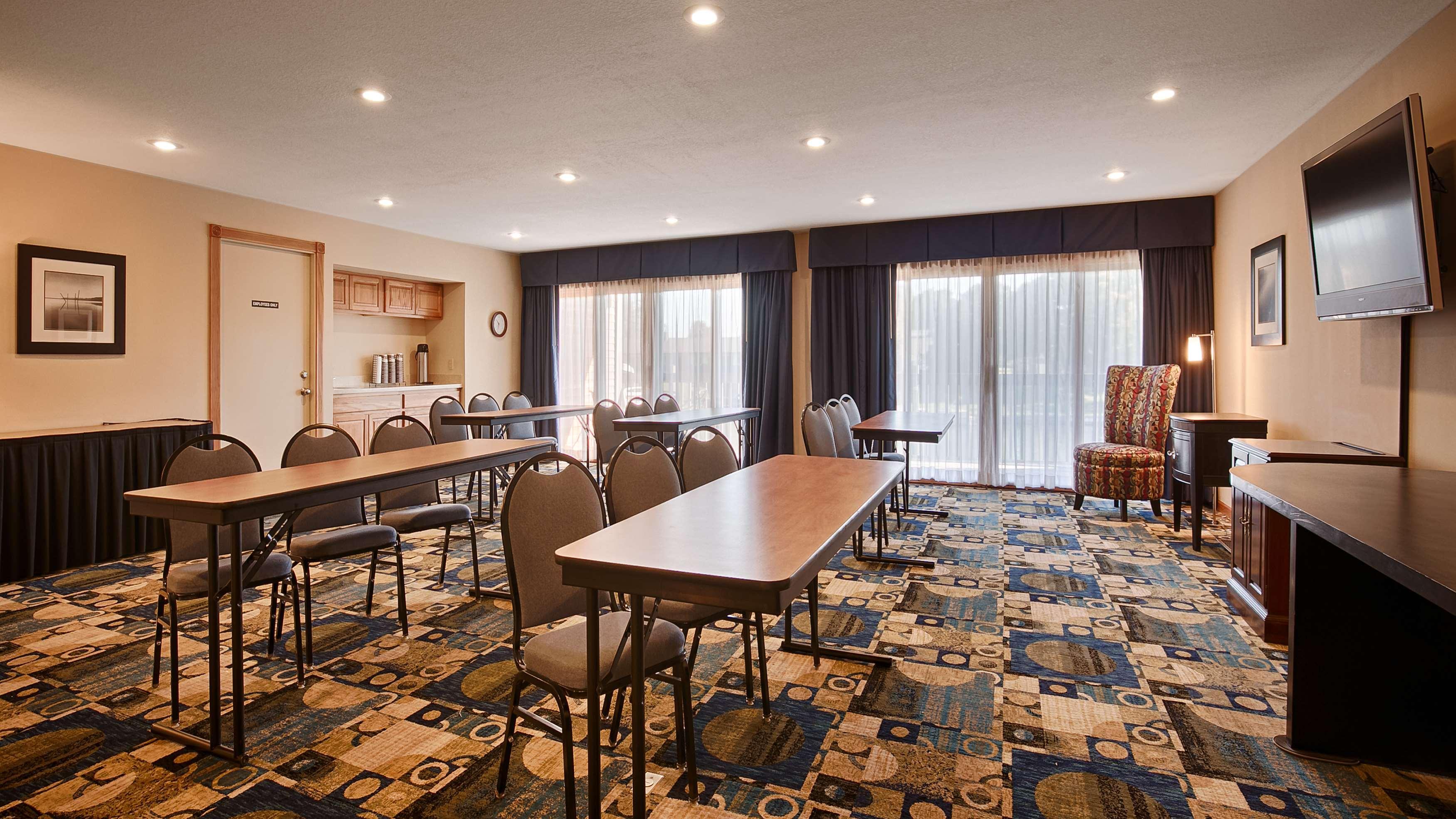 Best Western River Terrace Cheboygan Exterior foto